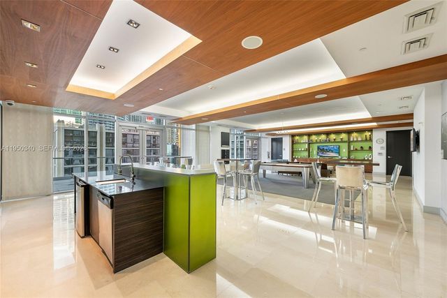 500 Brickell Ave 2901, Miami, FL 33131