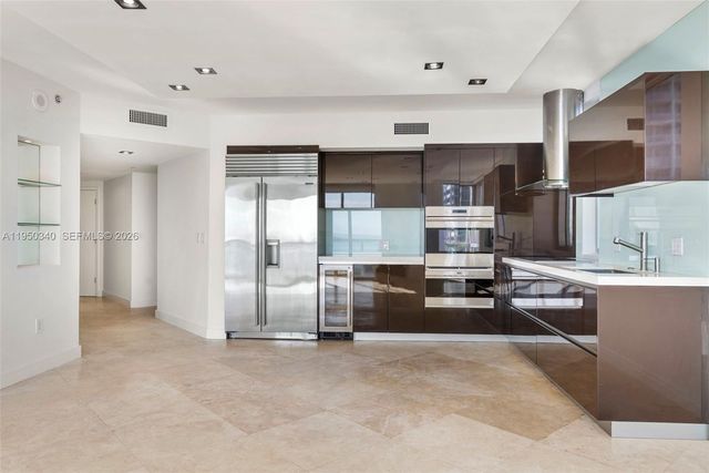 500 Brickell Ave 2901, Miami, FL 33131