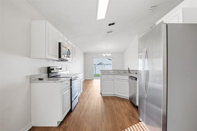 914 STALLION WAY, Valrico, FL 33594