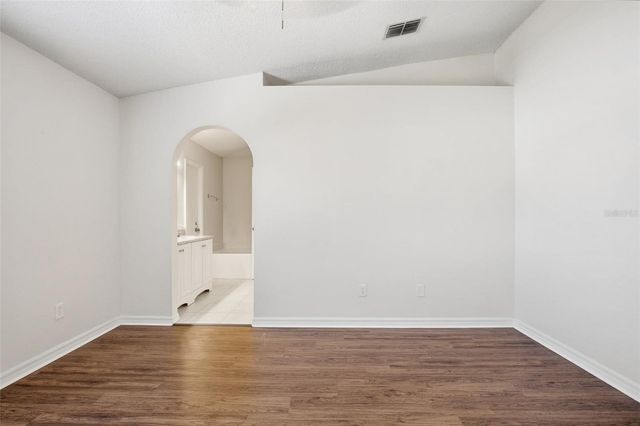 914 STALLION WAY, Valrico, FL 33594