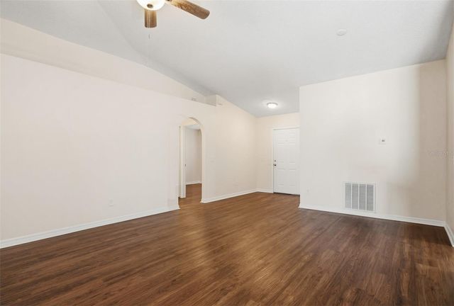 914 STALLION WAY, Valrico, FL 33594