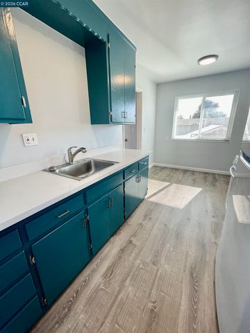 1636 101st Avenue, Oakland, CA 94603