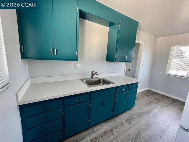 1636 101st Avenue, Oakland, CA 94603