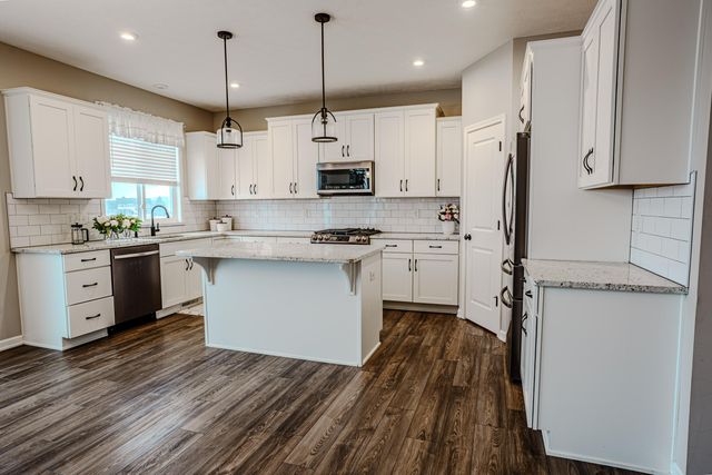 4478 Point Superior Court, Holland Twp, MI 49424