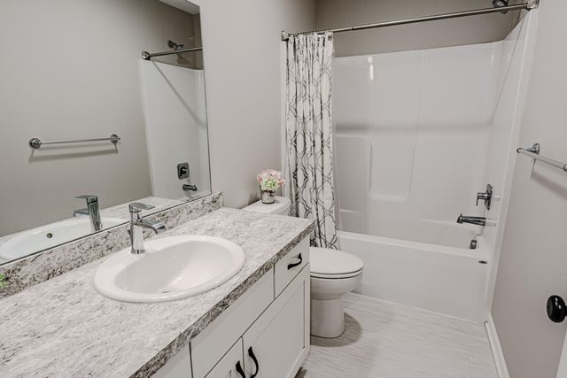 4478 Point Superior Court, Holland Twp, MI 49424