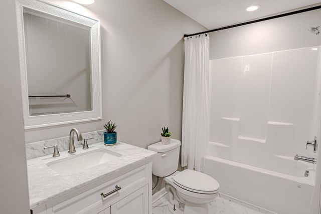 4478 Point Superior Court, Holland Twp, MI 49424