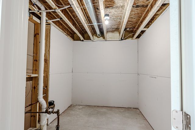 4478 Point Superior Court, Holland Twp, MI 49424