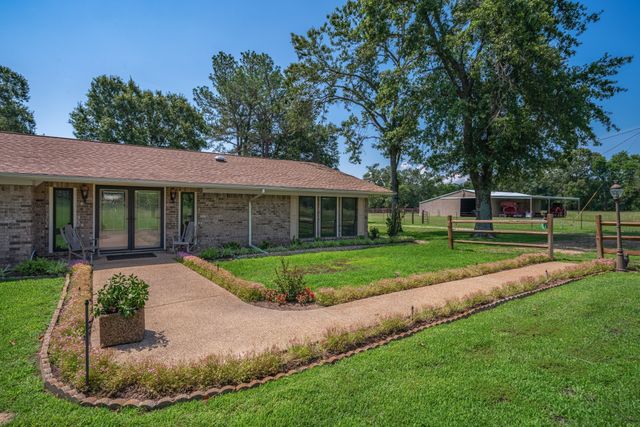 776 Vz County Road 3209, Wills Point, TX 75169