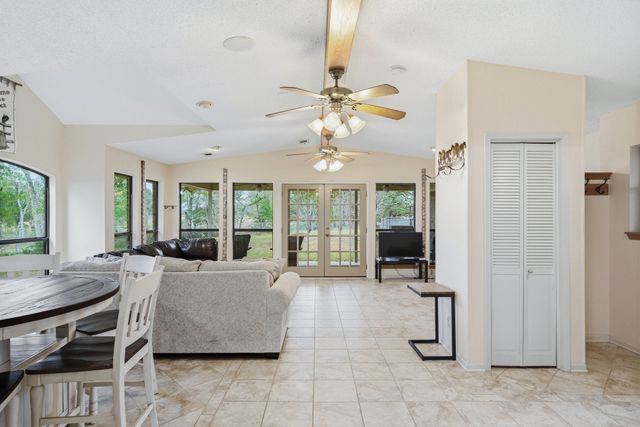 776 Vz County Road 3209, Wills Point, TX 75169