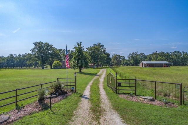 776 Vz County Road 3209, Wills Point, TX 75169