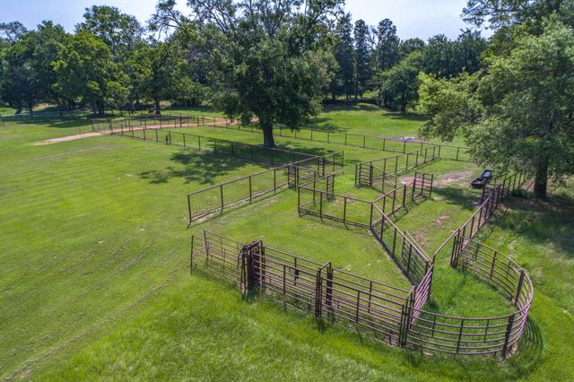 776 Vz County Road 3209, Wills Point, TX 75169