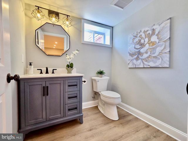 123 RIDLEY DR, Wallingford, PA 19086