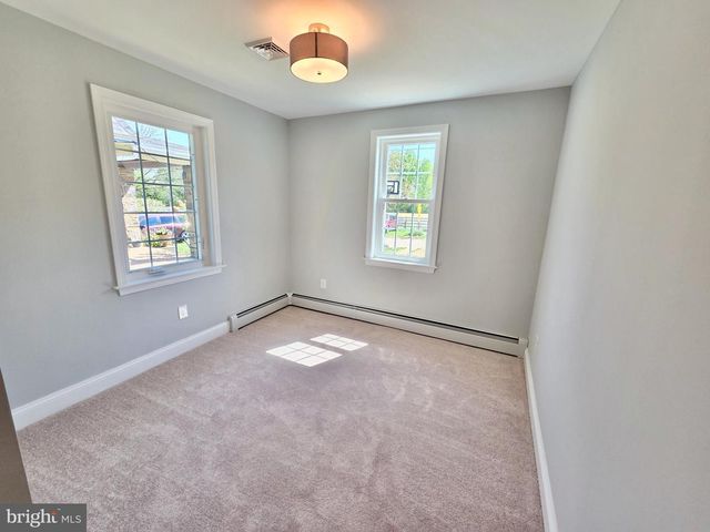 123 RIDLEY DR, Wallingford, PA 19086