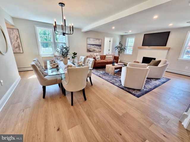 123 RIDLEY DR, Wallingford, PA 19086