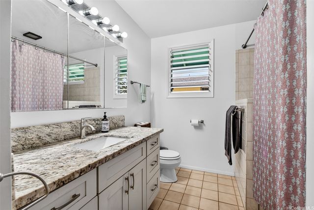 821 Kainui Drive, Kailua, HI 96734