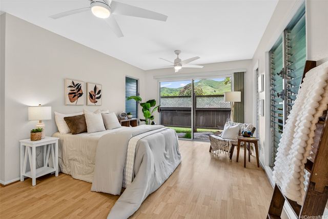 821 Kainui Drive, Kailua, HI 96734