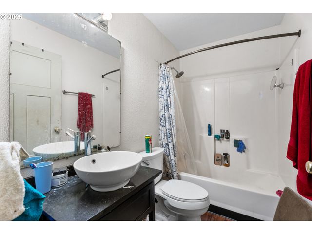 39812 Ne 94TH Ave, La Center, WA 98629