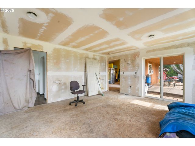 39812 Ne 94TH Ave, La Center, WA 98629