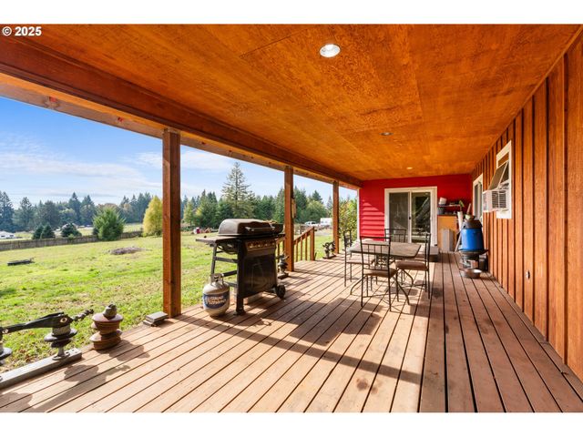 39812 Ne 94TH Ave, La Center, WA 98629