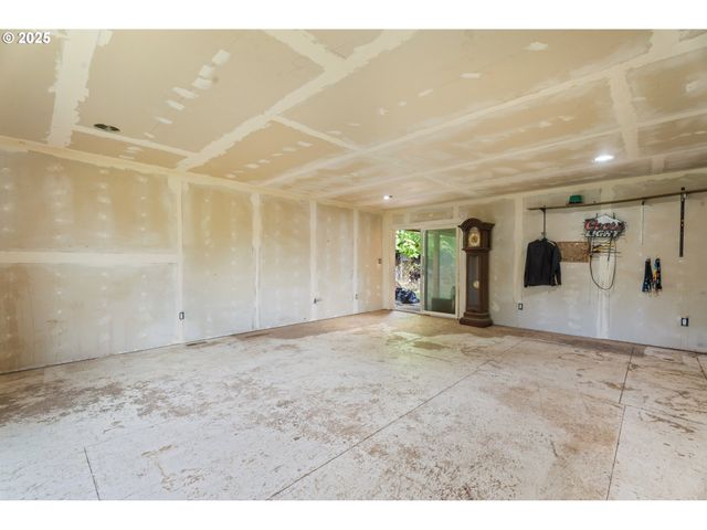 39812 Ne 94TH Ave, La Center, WA 98629