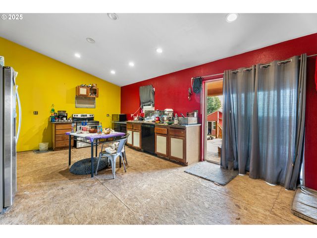 39812 Ne 94TH Ave, La Center, WA 98629