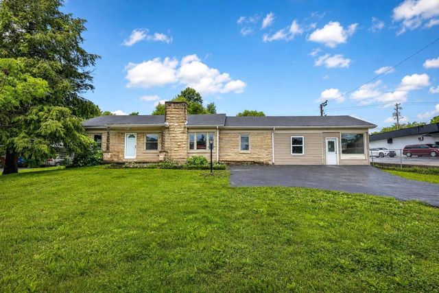 3970 Lexington Road, Paris, KY 40361