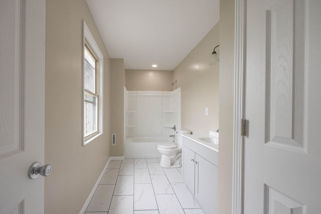 3970 Lexington Road, Paris, KY 40361