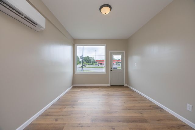 3970 Lexington Road, Paris, KY 40361