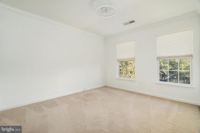 19217 KEPHARTS MILL TER, Leesburg, VA 20176