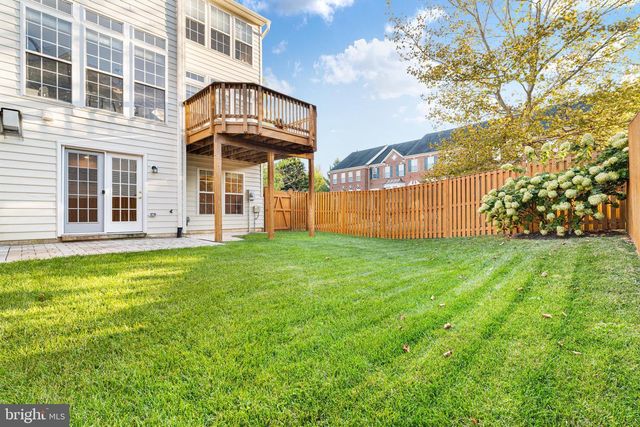 19217 KEPHARTS MILL TER, Leesburg, VA 20176