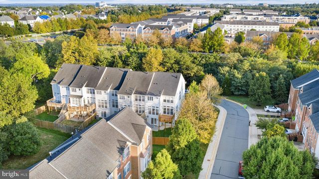 19217 KEPHARTS MILL TER, Leesburg, VA 20176