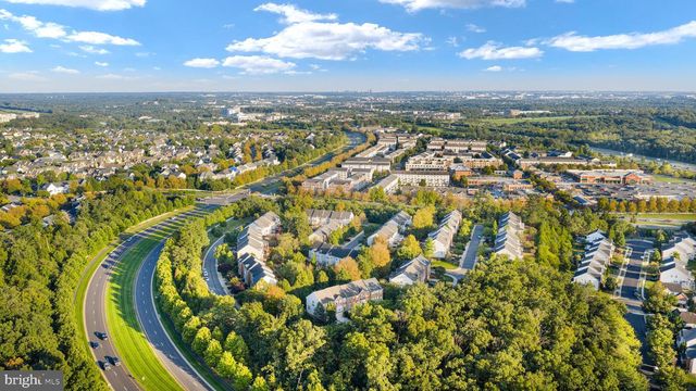 19217 KEPHARTS MILL TER, Leesburg, VA 20176