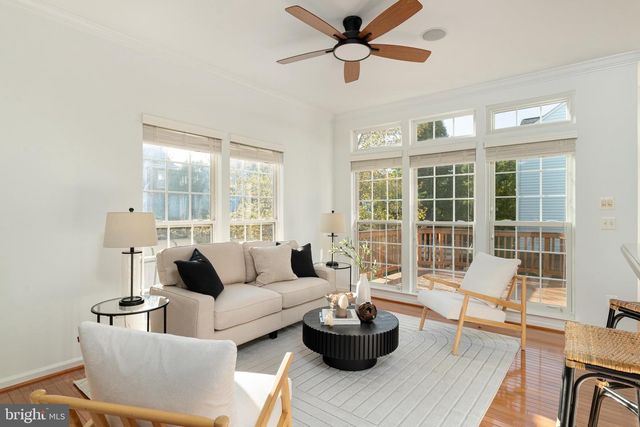 19217 KEPHARTS MILL TER, Leesburg, VA 20176