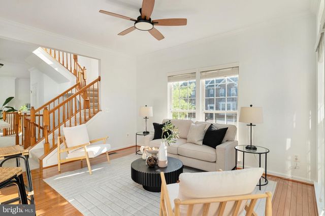 19217 KEPHARTS MILL TER, Leesburg, VA 20176