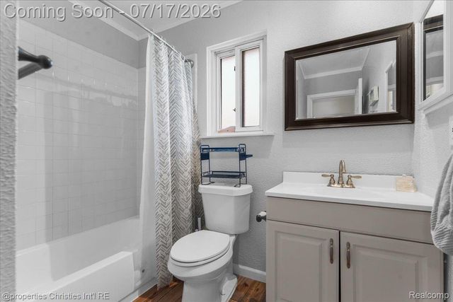 29254 Manchester Street, Westland, MI 48185
