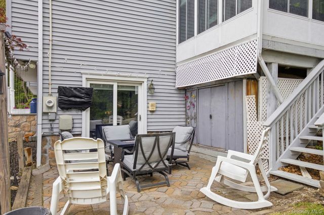 16 Birch Drive, Mahopac, NY 10541