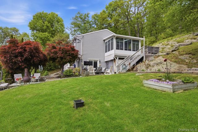 16 Birch Drive, Mahopac, NY 10541
