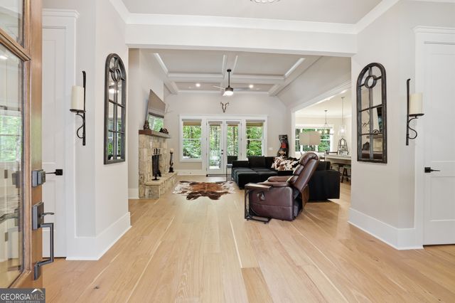 316 Glazenwood Drive, Clarkesville, GA 30523