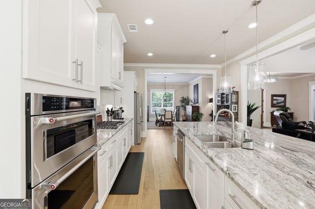 316 Glazenwood Drive, Clarkesville, GA 30523