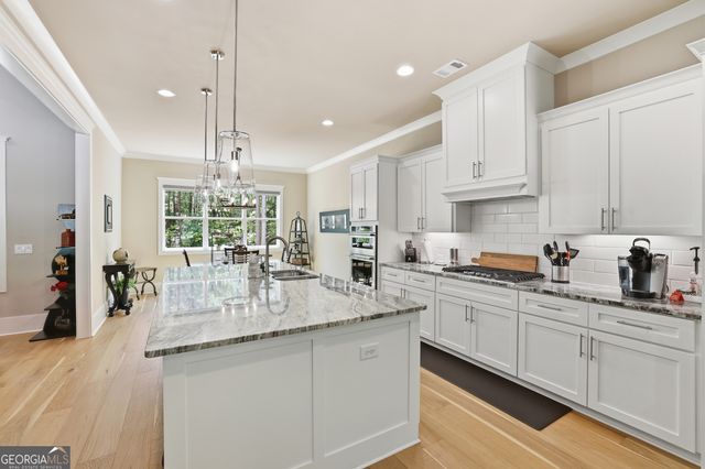 316 Glazenwood Drive, Clarkesville, GA 30523