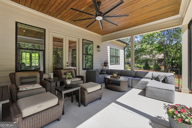 316 Glazenwood Drive, Clarkesville, GA 30523