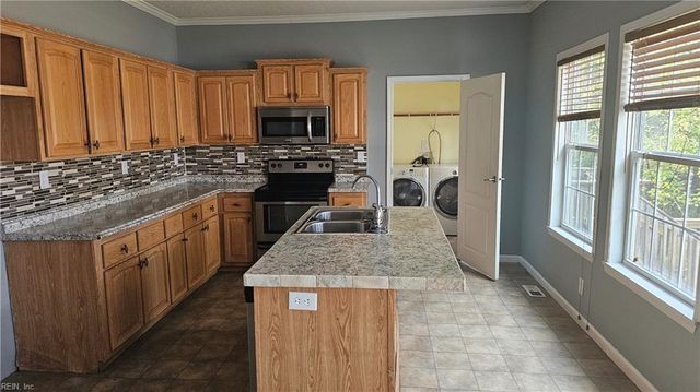 19 Denbigh BLVD, Newport News, VA 23608