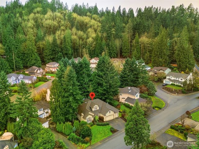 5633 194th Lane SE, Issaquah, WA 98027