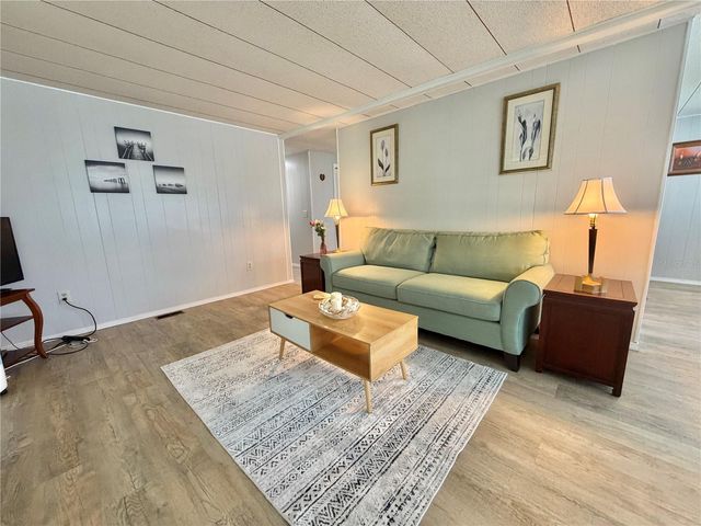 105 TEMPLE COVE W, Leesburg, FL 34748