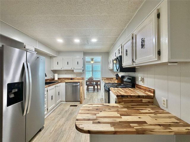 105 TEMPLE COVE W, Leesburg, FL 34748