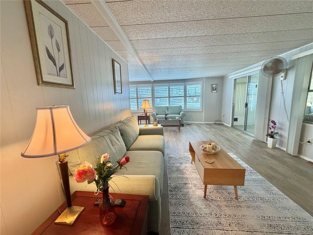 105 TEMPLE COVE W, Leesburg, FL 34748