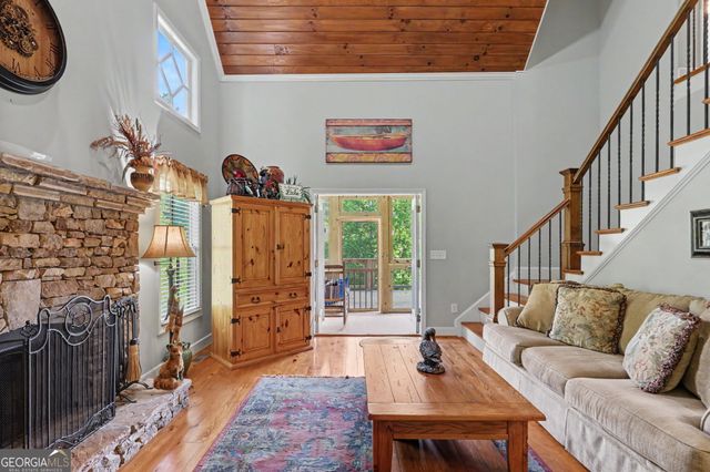 105 Evergreen Road, Hiawassee, GA 30546