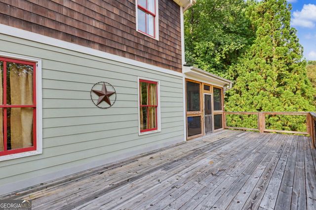 105 Evergreen Road, Hiawassee, GA 30546