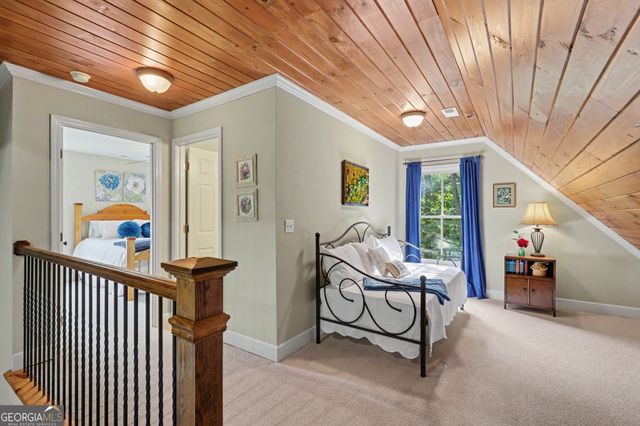105 Evergreen Road, Hiawassee, GA 30546
