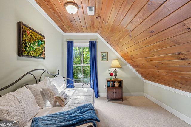 105 Evergreen Road, Hiawassee, GA 30546